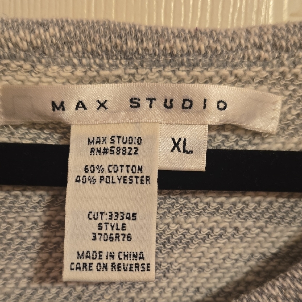 Max Studio Gray Knit Top - Picture 2 of 4